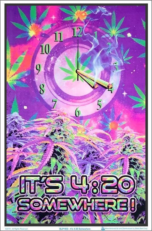 Posters Countdown Till 420 Somewhere - Black Light Poster 008196