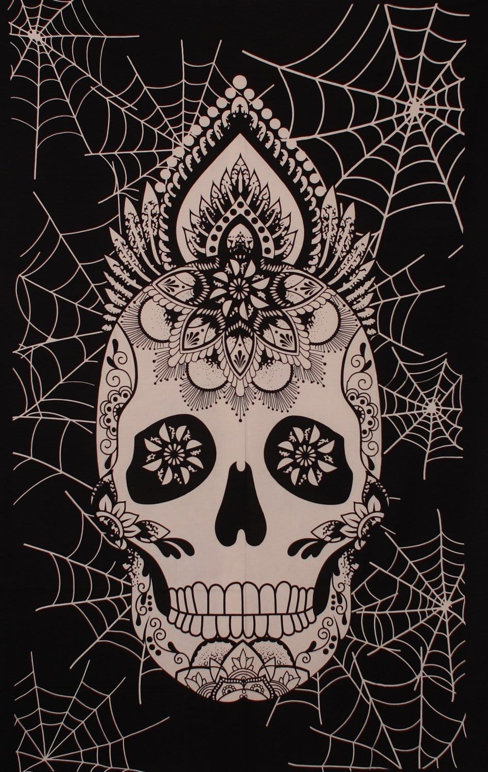 Tapestries Web Skull - Black and White - Tapestry 100583
